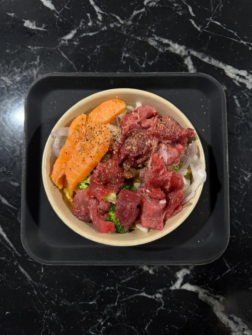 Salmon & Beef Mixed Bowl at super yummy bowl mongolian grill, asian restaurant in pocatello.