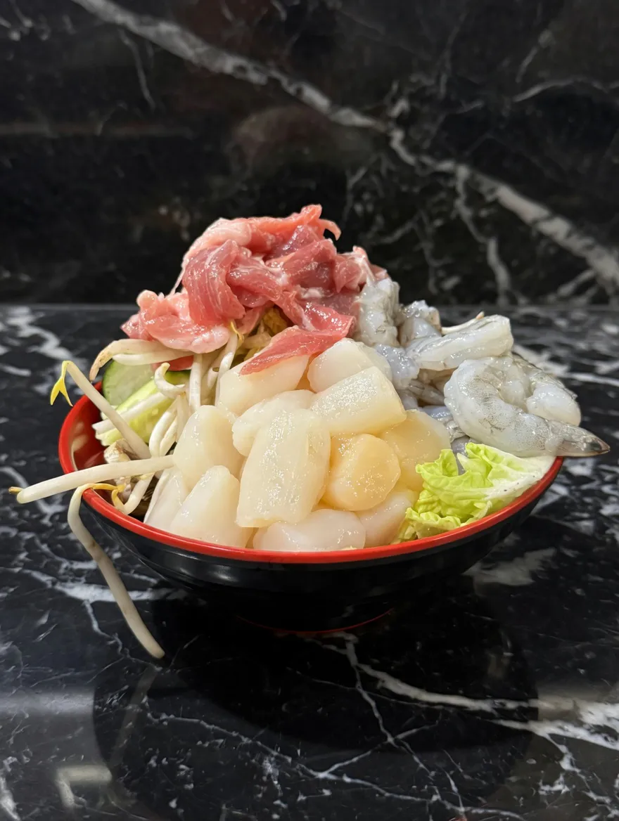 Seafood & Beef Rice Bowl at super yummy bowl mongolian grill, asian restaurant in pocatello.